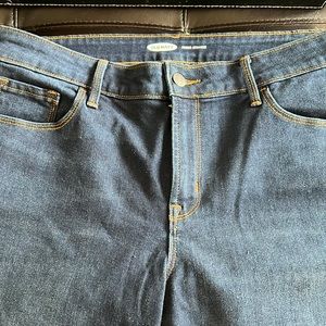 Old Navy Power Straight Leg Jeans